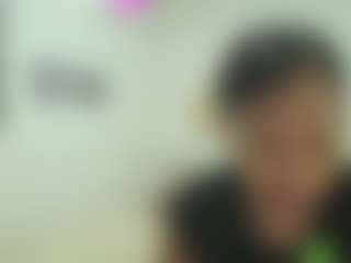 Live cam show with Naomylynch - Erotic Dance on Cam Slut