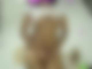 Live cam show with Naomylynch - Brown Eyes Ebony on PervPlay.com