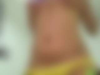 Live cam show with Naomylynch - Latina Toys on fuck-show.com