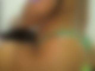 Live cam show with Naomylynch - Lingerie on eurowanks.com