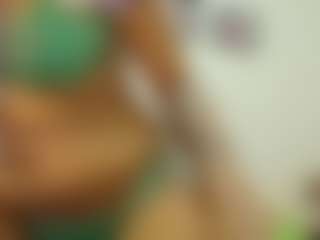 Naomylynch's Live Sex Cam Show
