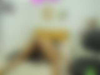 Live-camshow met Naomylynch - Public op Camsoda