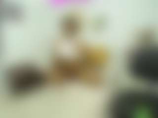 Naomylynch's Live Sex Cam Show