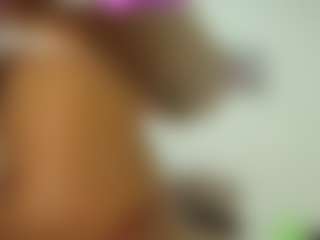 Naomylynch's Live Sex Cam Show
