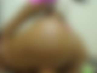 Naomylynch's Live Sex Cam Show