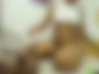 Naomylynch's Live Sex Cam Show