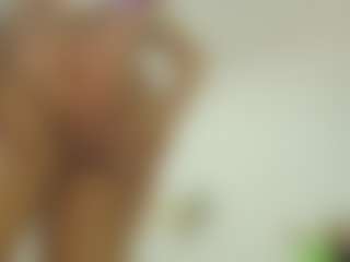 Naomylynch's Live Sex Cam Show