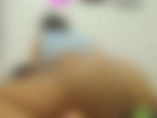 Naomylynch's Live Sex Cam Show