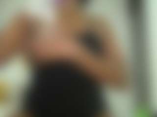 Naomylynch's Live Sex Cam Show