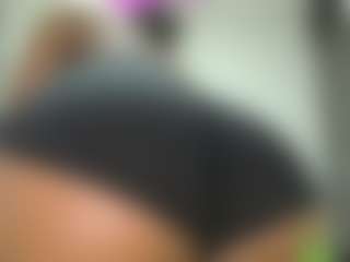 Naomylynch's Live Sex Cam Show