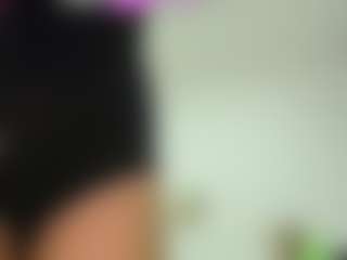 Naomylynch's Live Sex Cam Show