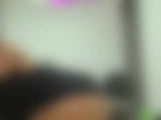 Naomylynch's Live Sex Cam Show