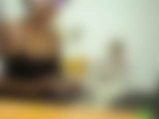 Naomylynch's Live Sex Cam Show