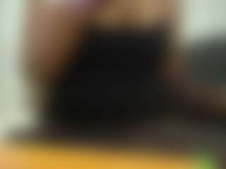 Live cam show with Naomylynch - BBW Squirt on Camsoda