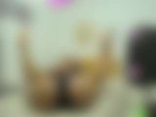 Naomylynch's Live Sex Cam Show