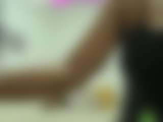 Naomylynch's Live Sex Cam Show