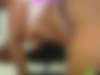 Naomylynch's Live Sex Cam Show