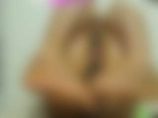 Naomylynch's Live Sex Cam Show
