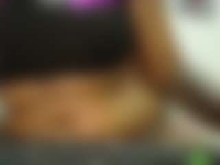 Naomylynch's Live Sex Cam Show