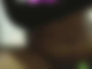 Naomylynch's Live Sex Cam Show