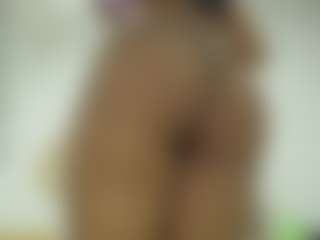 Naomylynch's Live Sex Cam Show