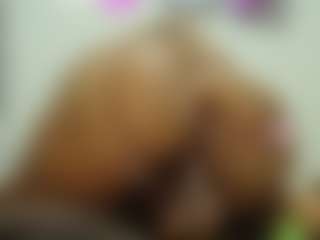 Naomylynch's Live Sex Cam Show
