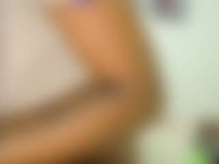 Naomylynch's Live Sex Cam Show