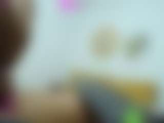 Naomylynch's Live Sex Cam Show
