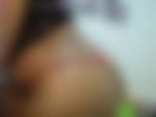 Naomylynch's Live Sex Cam Show