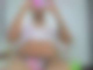 Naomylynch's Live Sex Cam Show