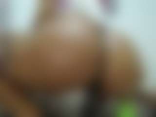 Naomylynch's Live Sex Cam Show