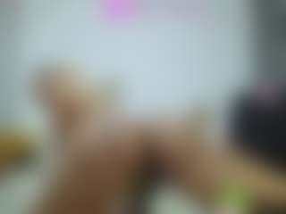 Naomylynch's Live Sex Cam Show