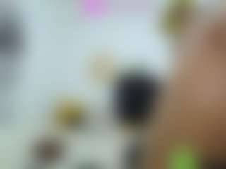 Naomylynch's Live Sex Cam Show