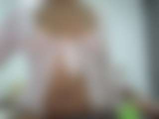 Naomylynch's Live Sex Cam Show