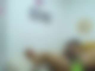 Naomylynch's Live Sex Cam Show
