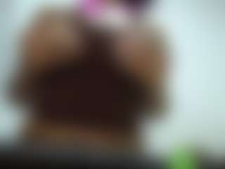 Naomylynch's Live Sex Cam Show