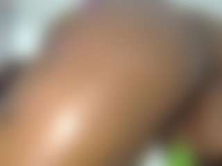 Naomylynch's Live Sex Cam Show
