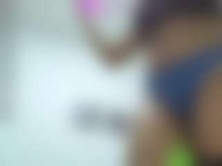 Naomylynch's Live Sex Cam Show
