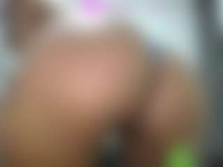 Naomylynch's Live Sex Cam Show
