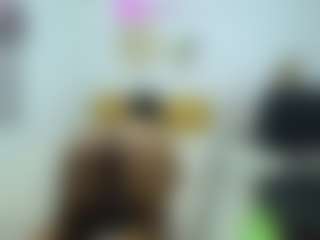 Naomylynch's Live Sex Cam Show