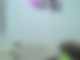Naomylynch's Live Sex Cam Show