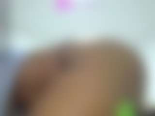 Naomylynch's Live Sex Cam Show