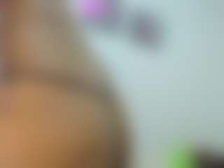 Naomylynch's Live Sex Cam Show