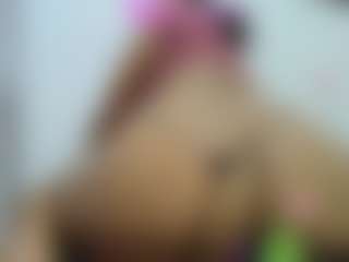Naomylynch's Live Sex Cam Show
