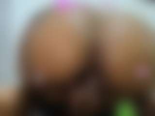 Naomylynch's Live Sex Cam Show