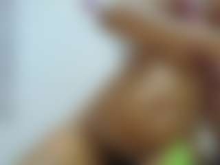 Naomylynch's Live Sex Cam Show