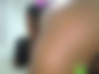 Naomylynch's Live Sex Cam Show