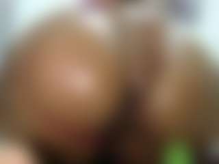 Naomylynch's Live Sex Cam Show