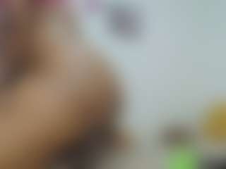 Naomylynch's Live Sex Cam Show