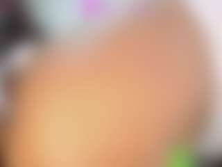 Live cam show with Naomylynch - Gamer Latina on makecum.org